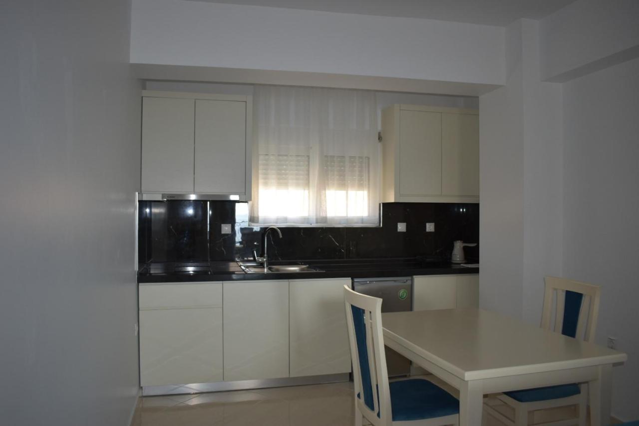 Paradise Apartment Sarandë Esterno foto