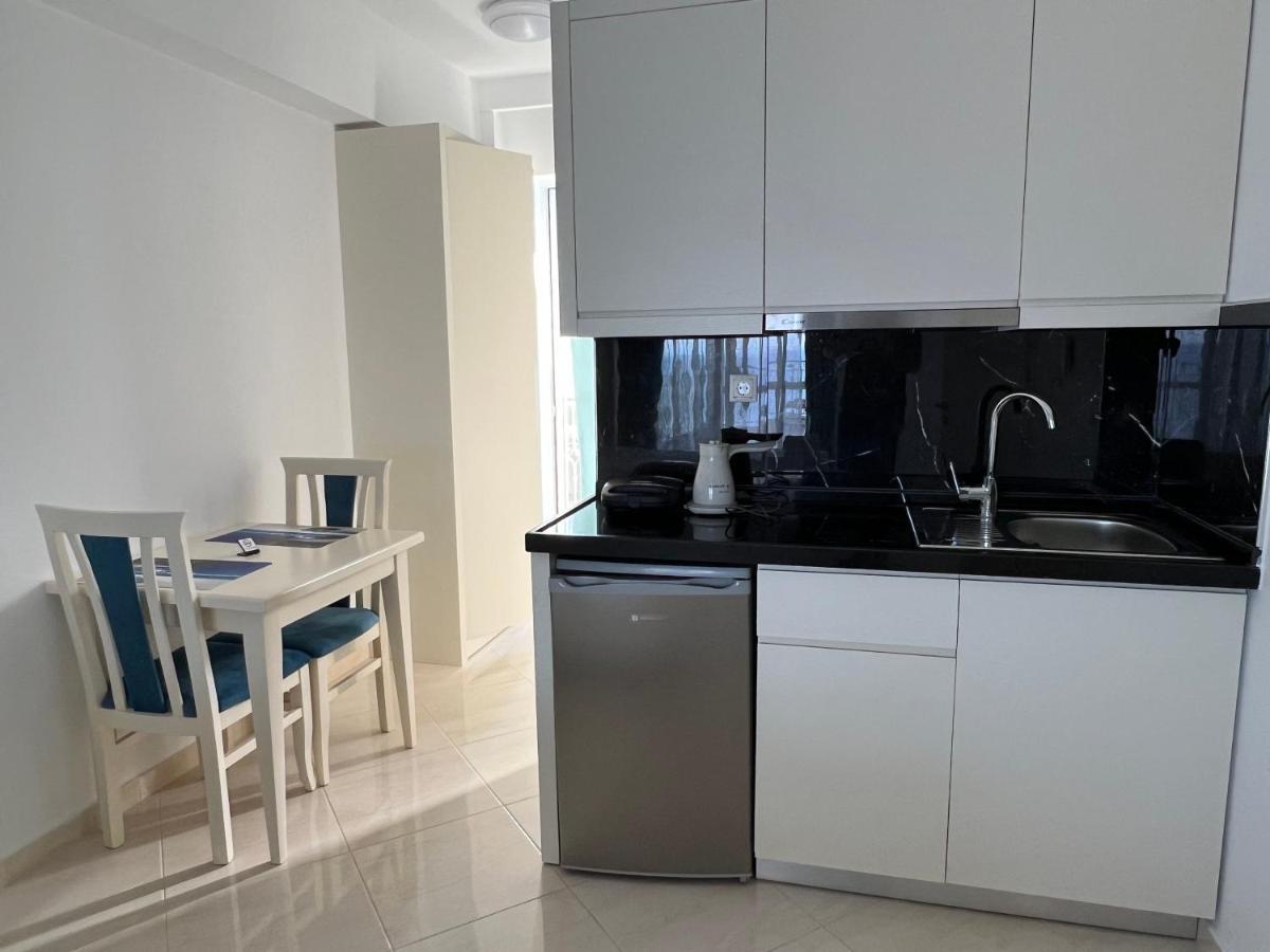 Paradise Apartment Sarandë Esterno foto